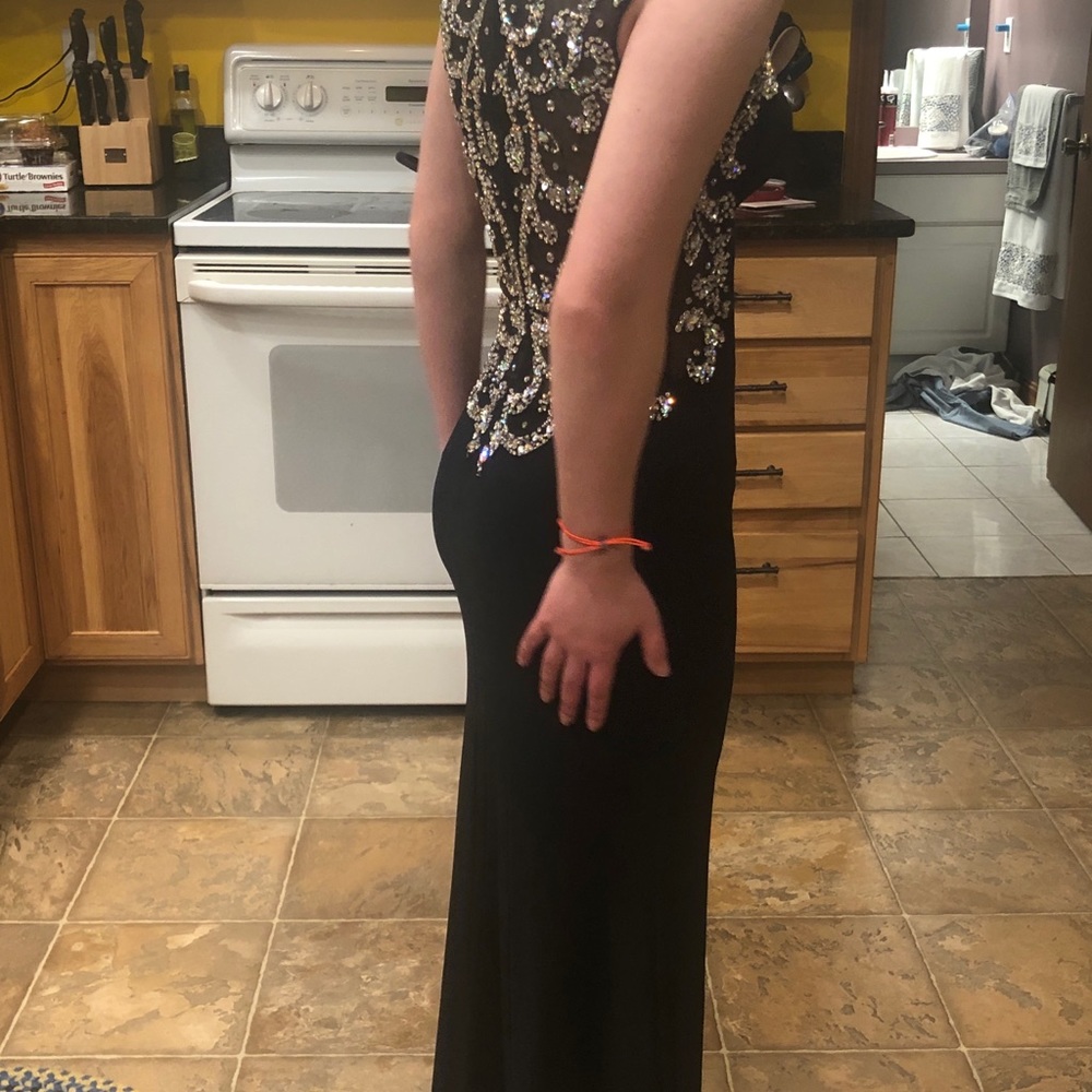 Prom/Pageant Gown - Picture 5 of 7